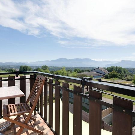 Logis Le Pont De Champ Hotel Beaucroissant Buitenkant foto